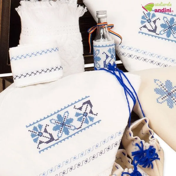 set traditional botez albastru de voronet 4