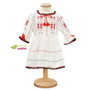 Rochie Traditionala Romaneasca Botez Monica1