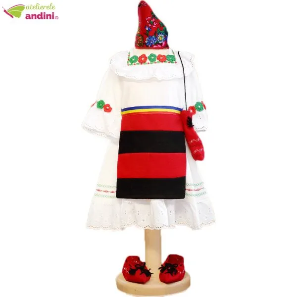 Costum Traditional Maramuresean Botez Saveta1