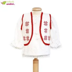 Vestuta Traditionala Botez Betina1